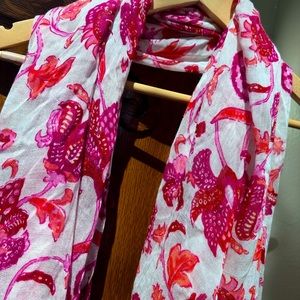 Gorgeous Pink Floral Scarf With Fringe